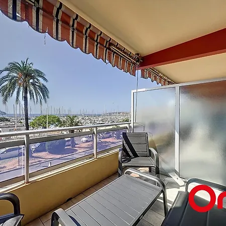 Lägenhet Renove Avec Terrasse, Climatisation Et Parking A - Fr-1-647-42 Menton